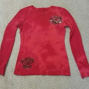 Distressed long sleeve thermal